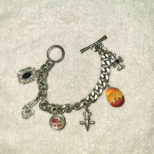 Charm bracelet